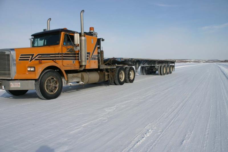 40934182iceroadhauler.jpg