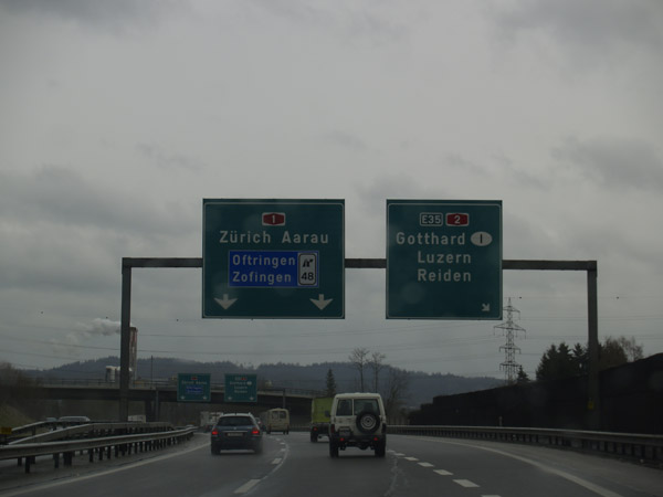 autobahnschild.jpg